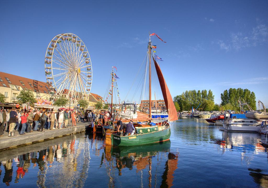 Uferpromenade Apartment Waren  Luaran gambar